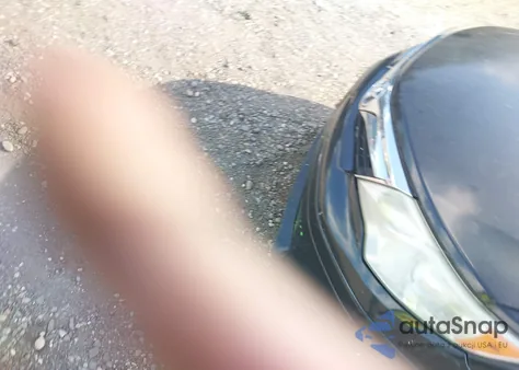 2014 Toyota Camry Hybrid/Le/Xle z USA, uszkodzony, nr VIN 4T1BD1FK1EU103161